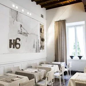 4* Hotel Gombithotel