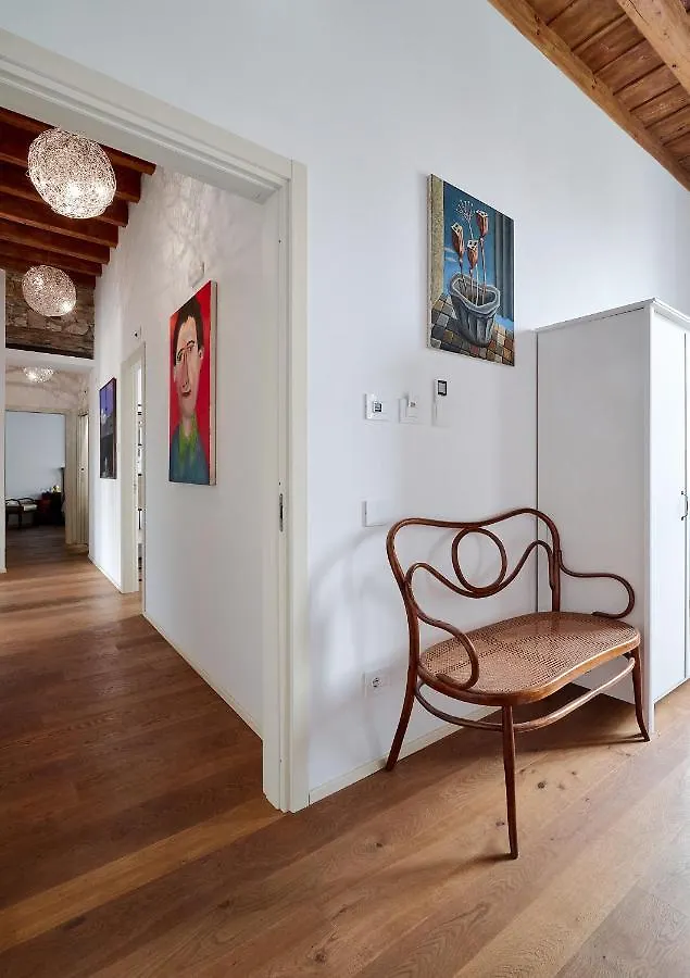 Guest house 